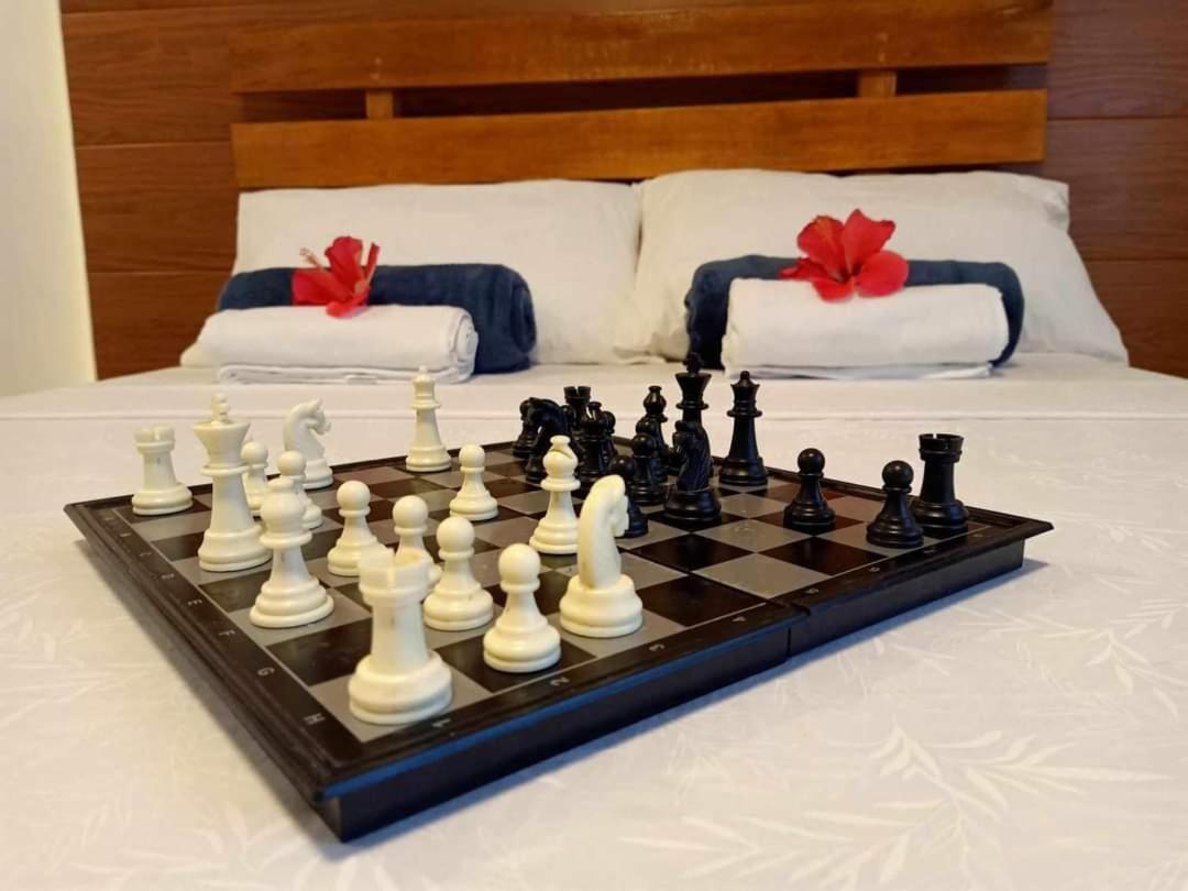 Gbu Loboc River Guesthouse エクステリア 写真