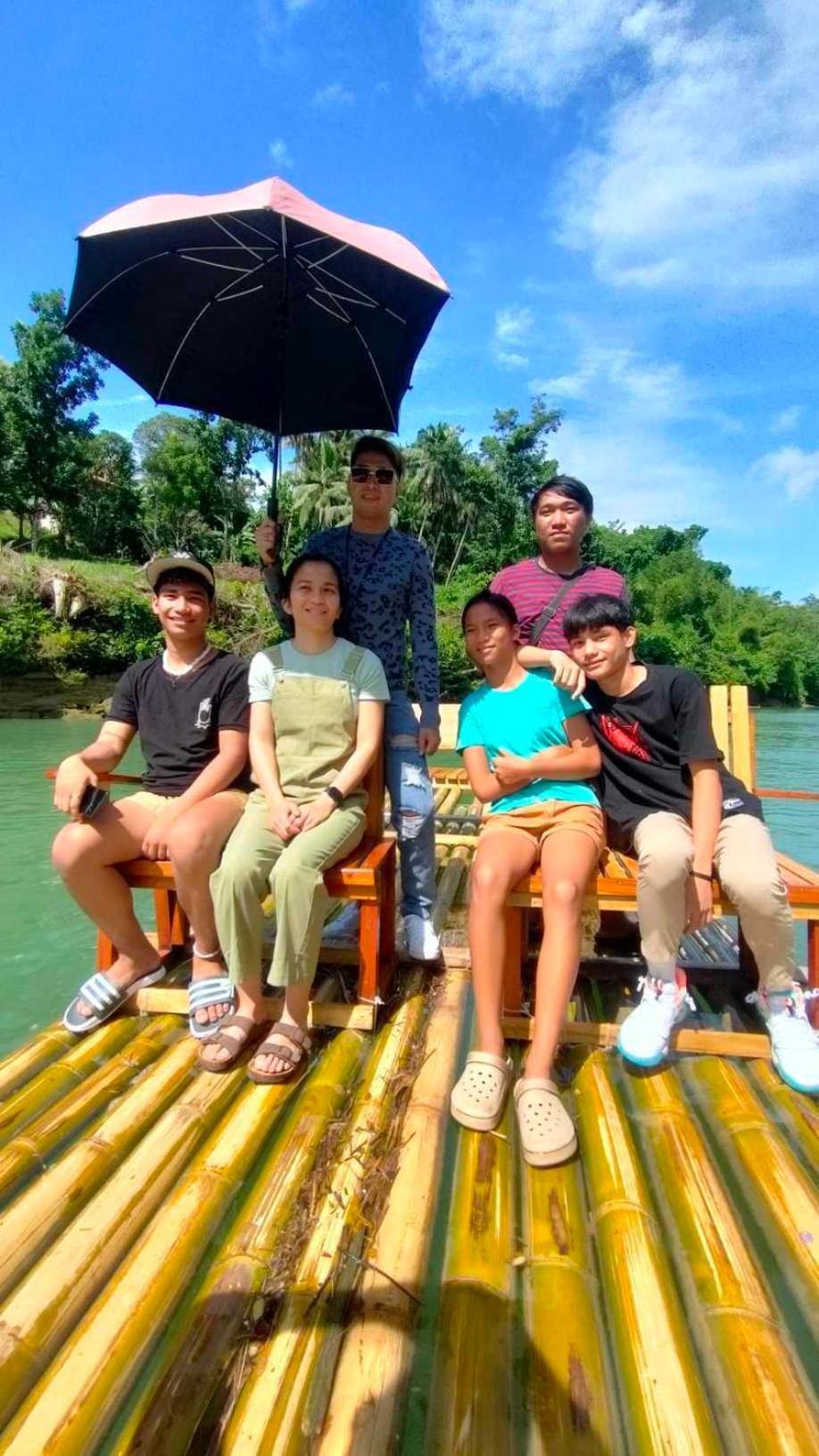 Gbu Loboc River Guesthouse エクステリア 写真