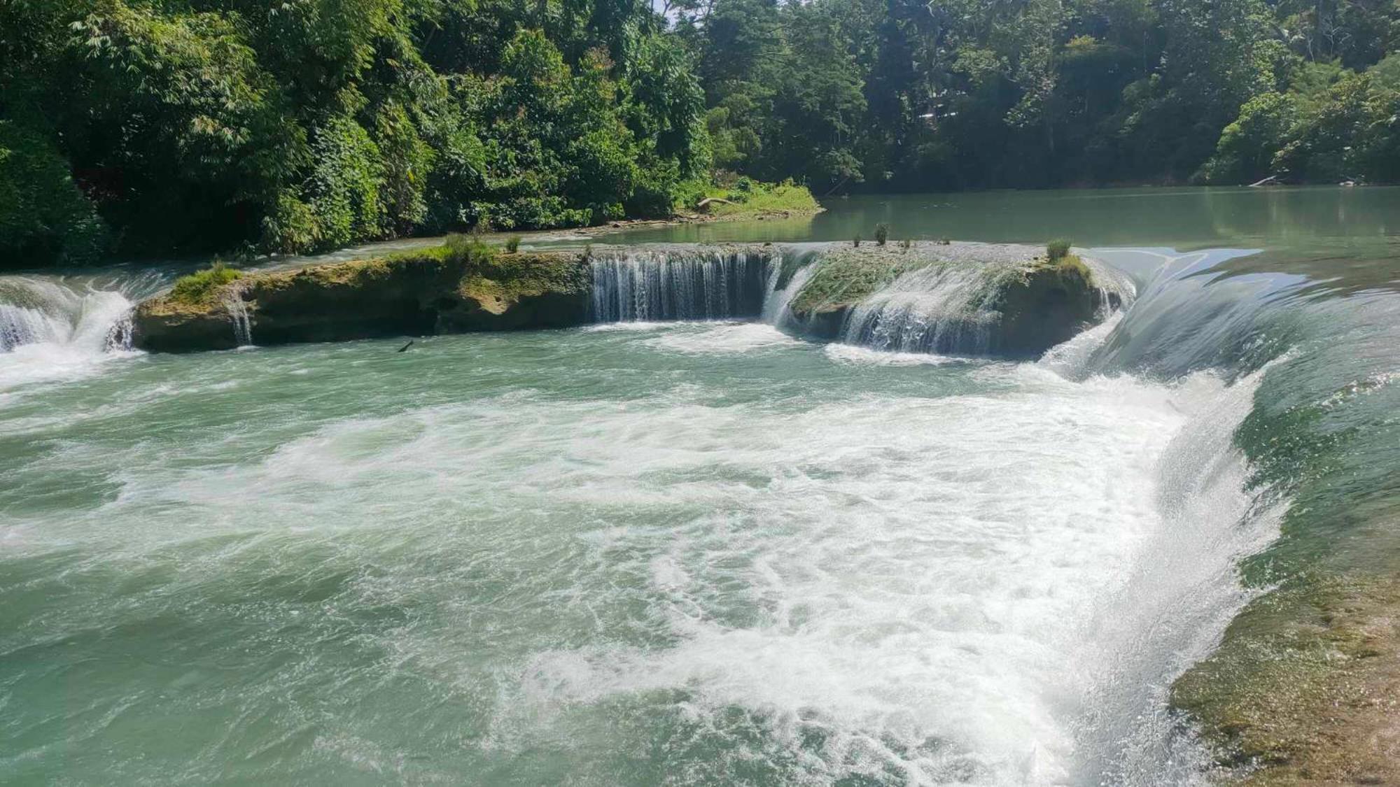 Gbu Loboc River Guesthouse エクステリア 写真