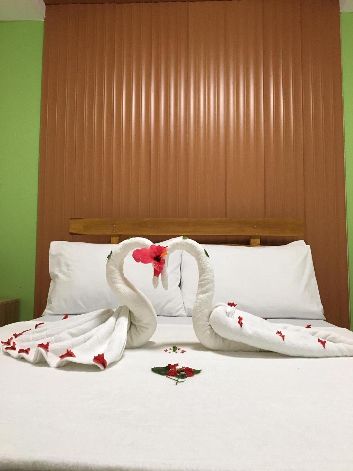 Gbu Loboc River Guesthouse エクステリア 写真