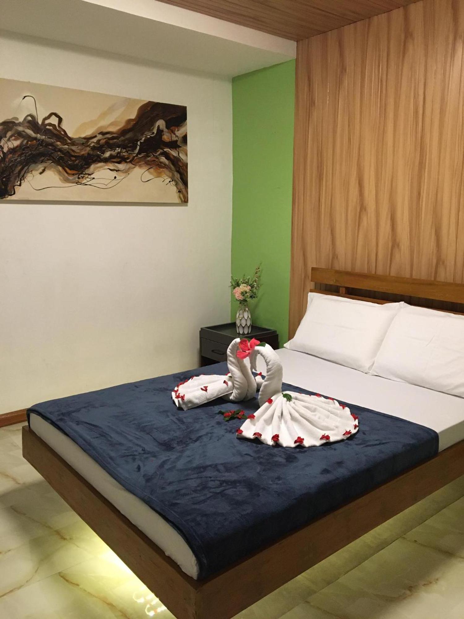 Gbu Loboc River Guesthouse エクステリア 写真