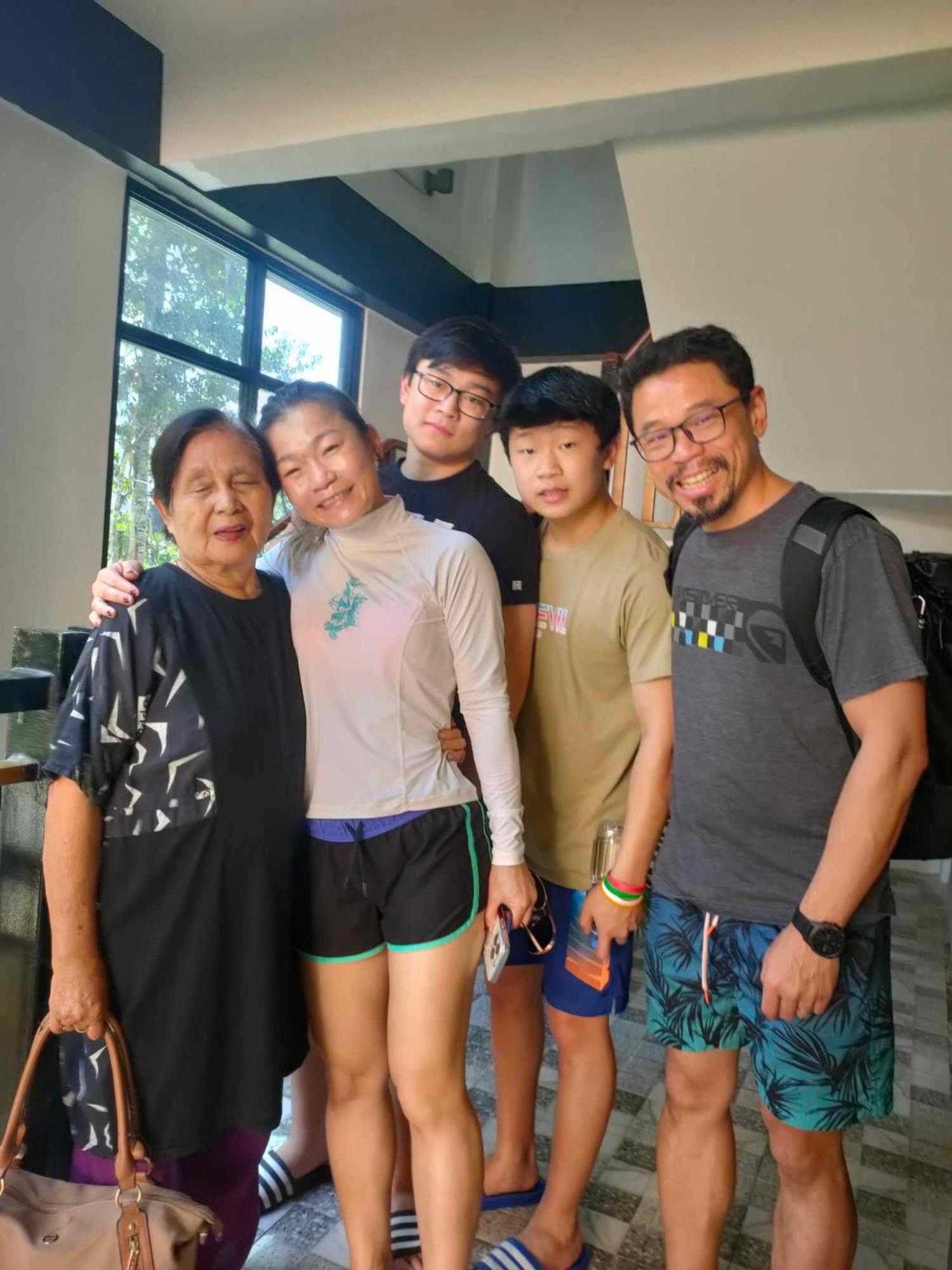 Gbu Loboc River Guesthouse エクステリア 写真